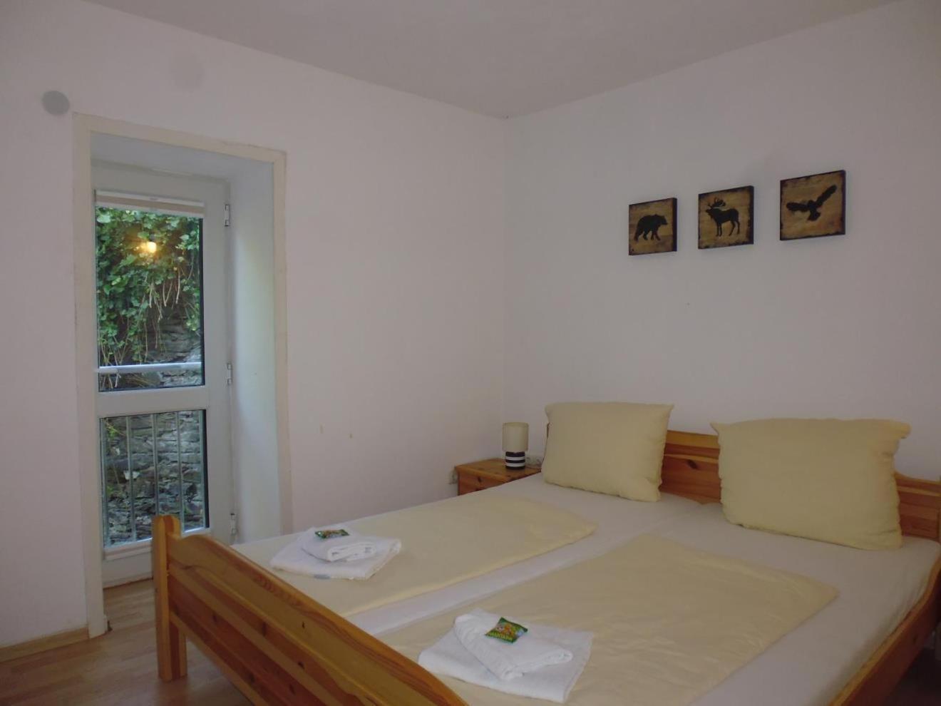 Mosel Ferienhaus Zell Εξωτερικό φωτογραφία